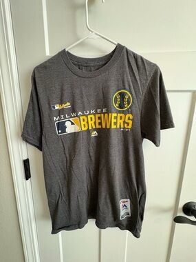 Majestic Authentic Collection Milwaukee Brewers MLB T-Shirt Men's  S Fan Gear
